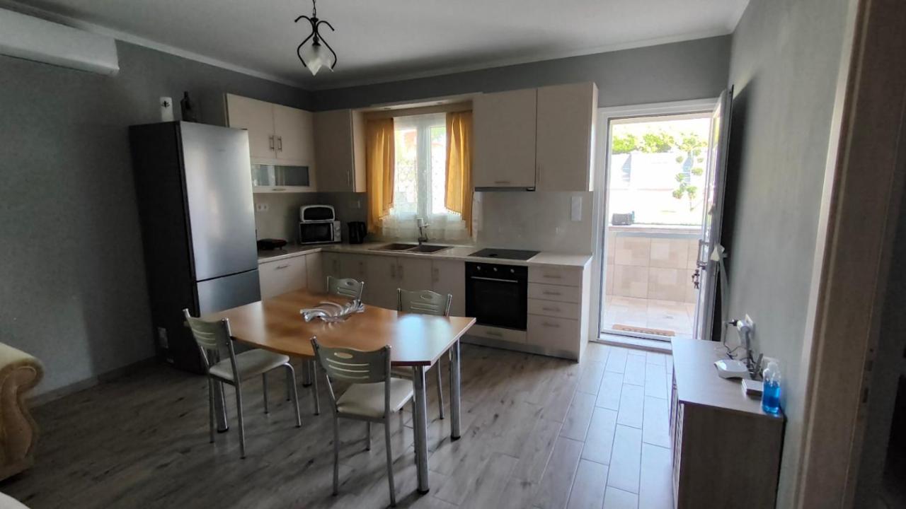 Γιώργος Και Εύα Apartman Karianí Kültér fotó