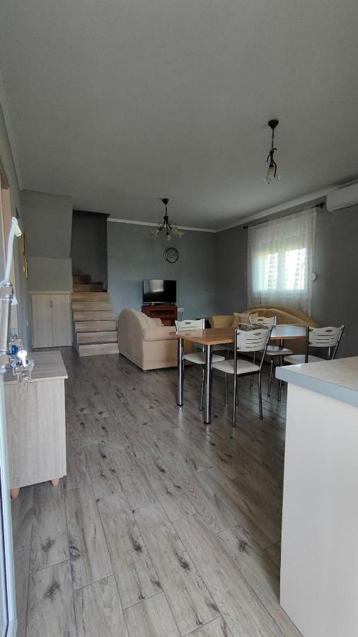 Γιώργος Και Εύα Apartman Karianí Kültér fotó